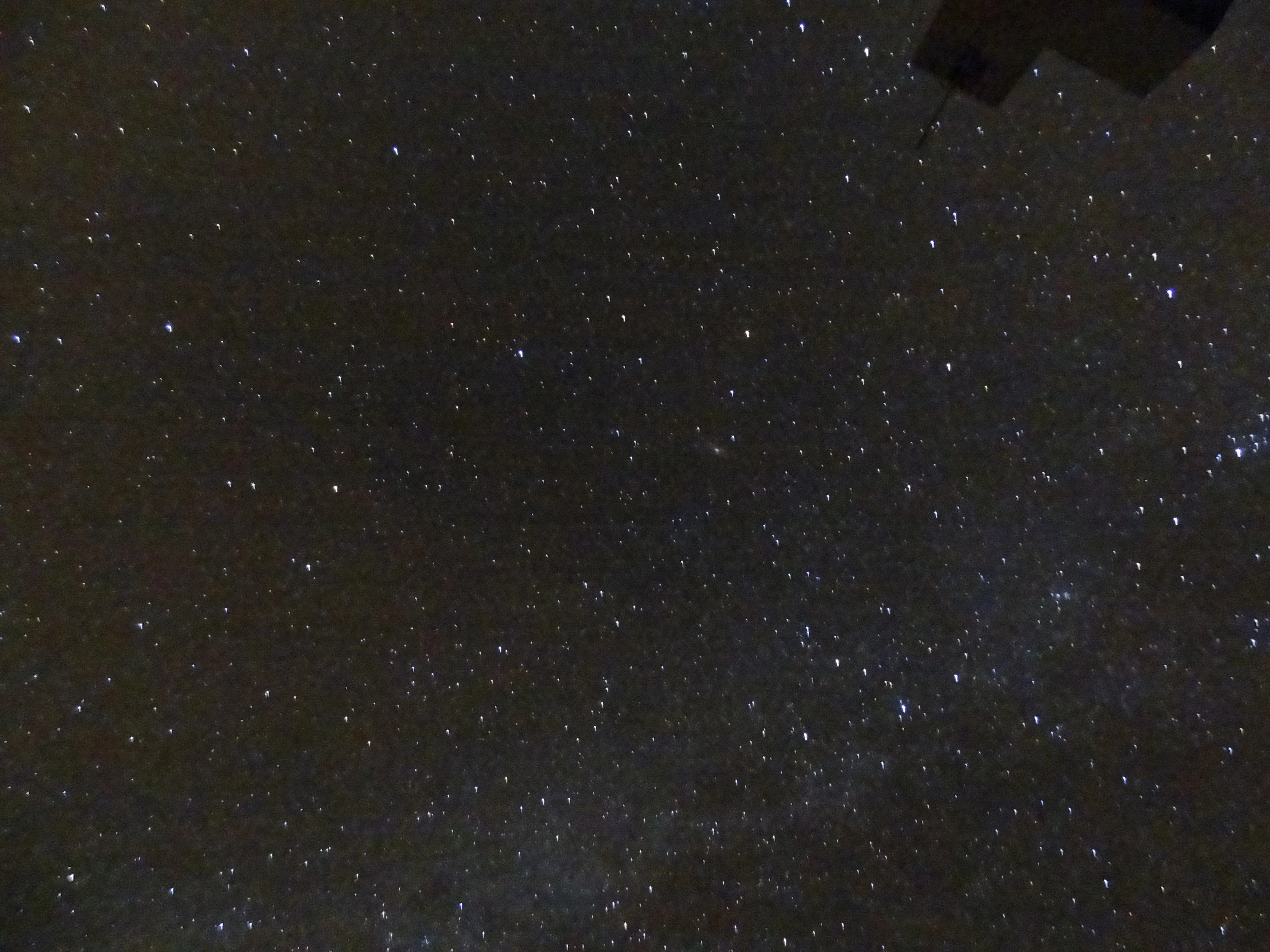 Ciel étoilé en été au-dessus des Cévennes